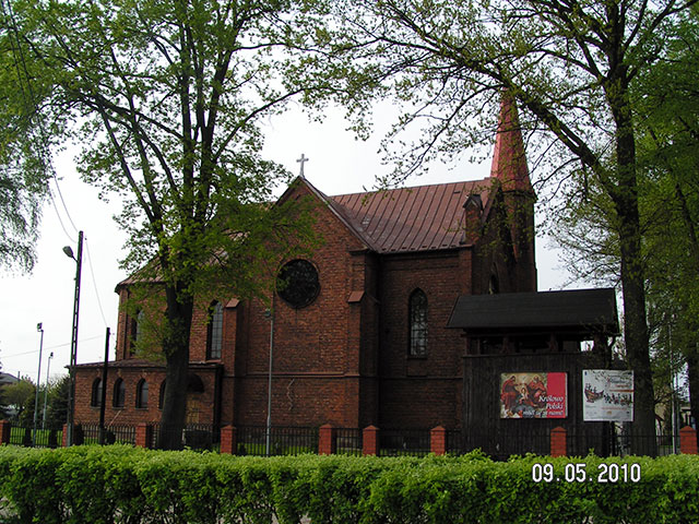 Kościół Parafialny w Gomunicach