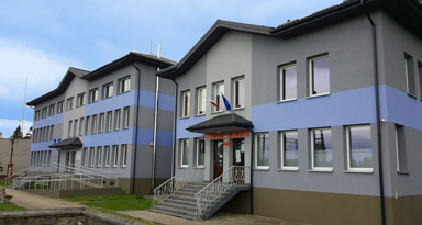 Foto / Budynek Urzędu Gminy w Gomunicach